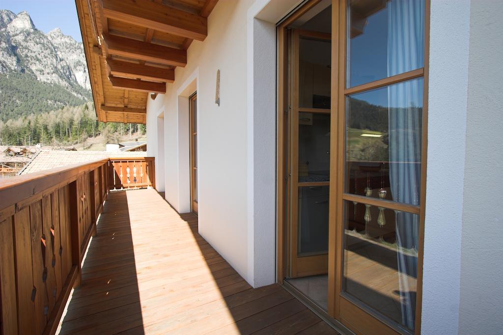 Apartments Dilln Guetl تيريس الغرفة الصورة