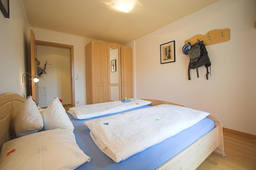 Apartments Dilln Guetl تيريس الغرفة الصورة